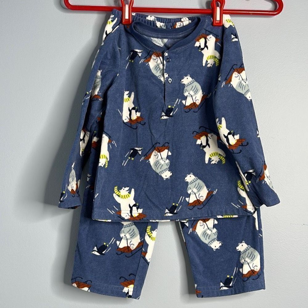 Carter’s Fleece Pajamas 4t Polar Bears and Penguins